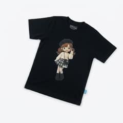 Kaos Boneka Gadis Beret - warna Hitam